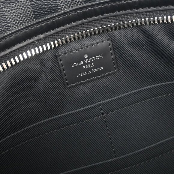 Louis Vuitton Damier Graphite Hunter Shoulder Bag - Picture 10 of 10